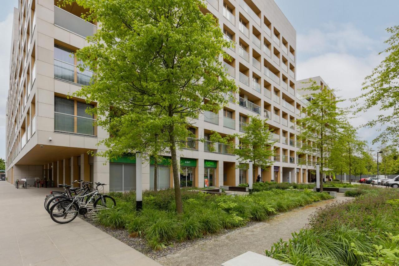 Stylish Apartment Kolejowa & Parking & Balcony By Noclegi Renters Warschau Exterior foto