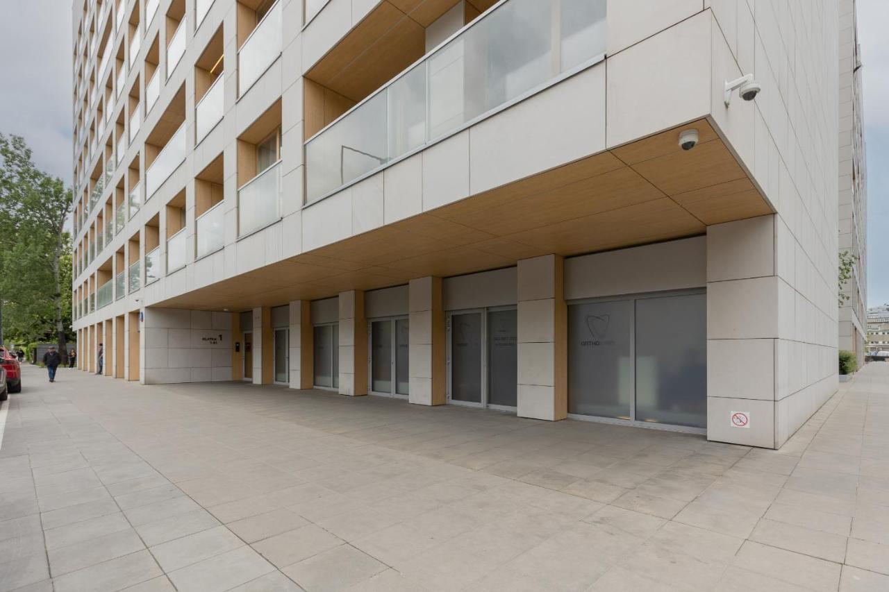 Stylish Apartment Kolejowa & Parking & Balcony By Noclegi Renters Warschau Exterior foto